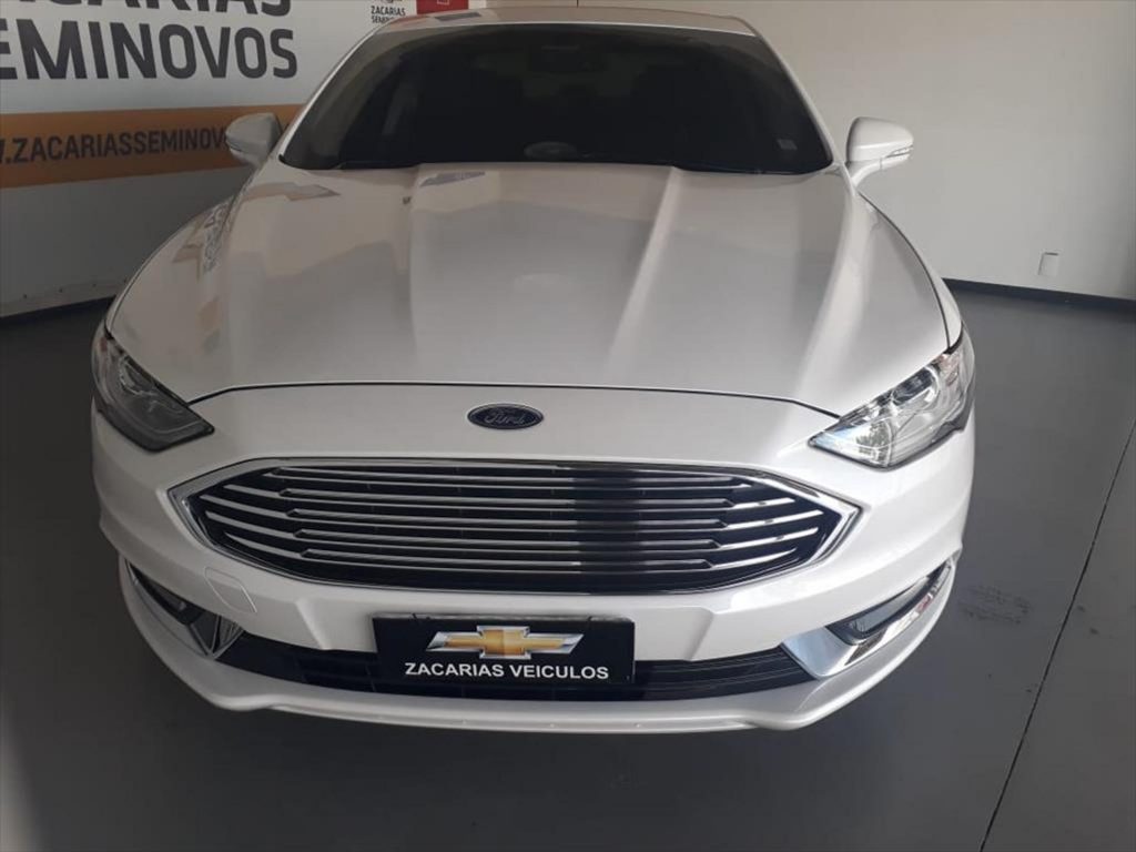 ford-fusion-2.5